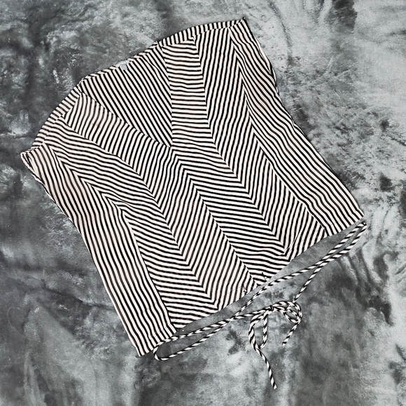 Stripe & Sheer Top - Picture 3 of 8